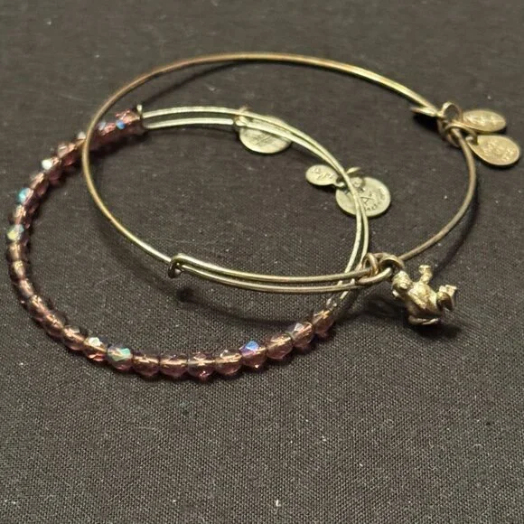 Vintage Alex and Ani Bracelets Silver Tone Beaded Frog Charm - Picture 2 of 3